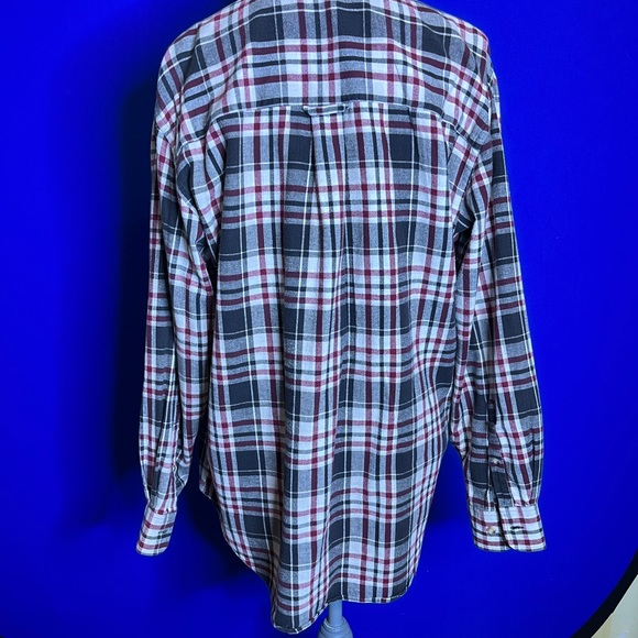 RoundTree & Yorkee Flannel Shirt - Picture 2 of 6